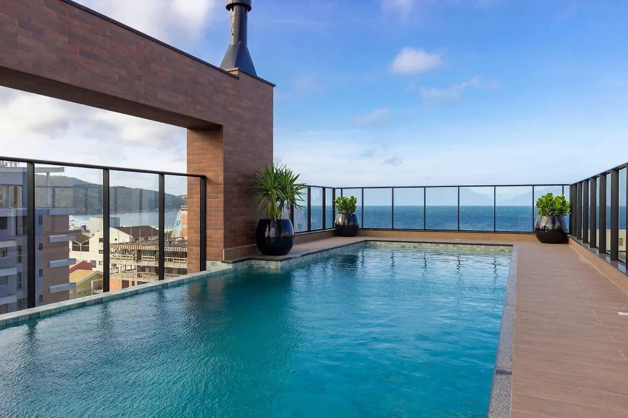 Villa Francione 406 - Loft De Alto Padrao Com Piscina No Rooftop E Vista Panoramica, A Poucos Metros Do Mar Em Bombas.